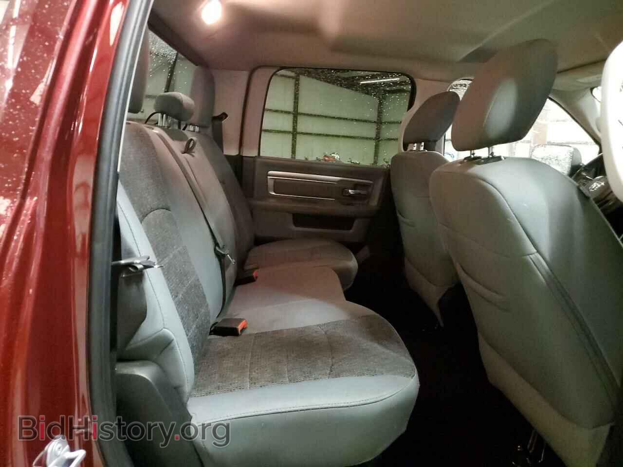 2018 RAM 1500 - VIN: 3C6RR7LT0JG207777 - Фото 6