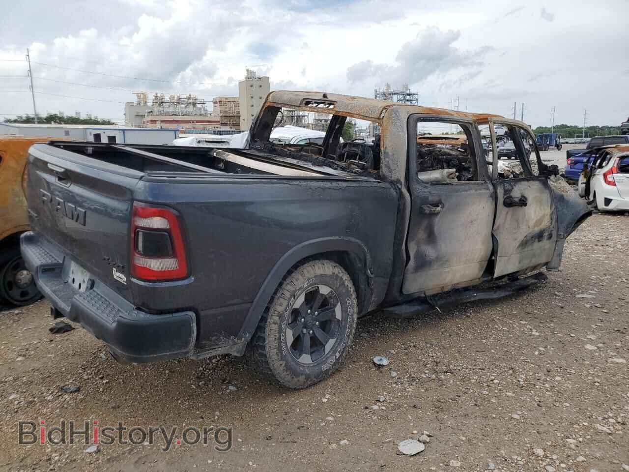 2019 RAM 1500 - VIN: 1C6SRFLT2KN821072 - Фото 3