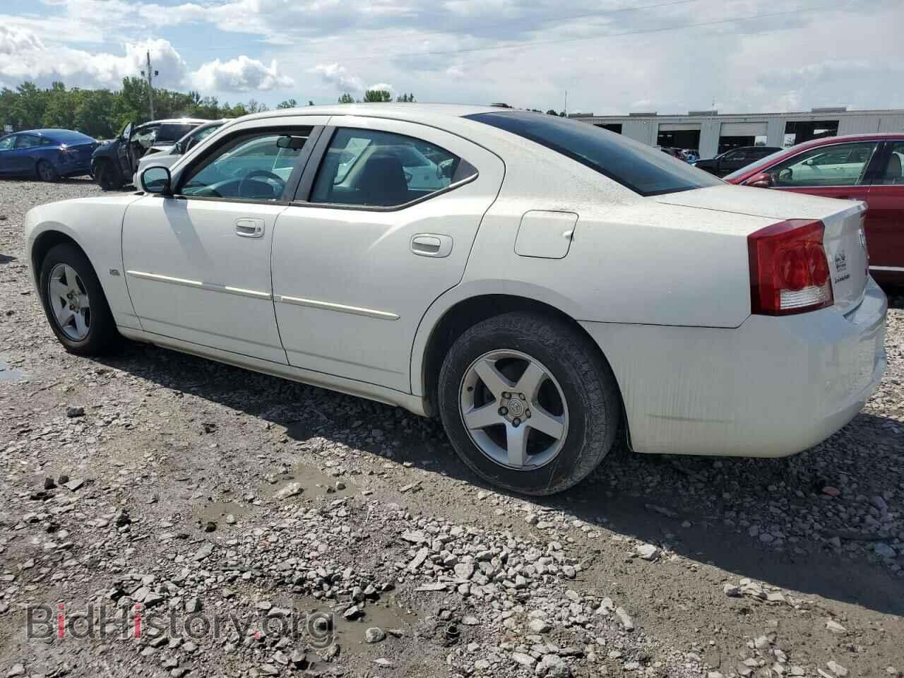 2010 DODGE CHARGER - VIN: 2B3CA3CV1AH229174 - Фото 2
