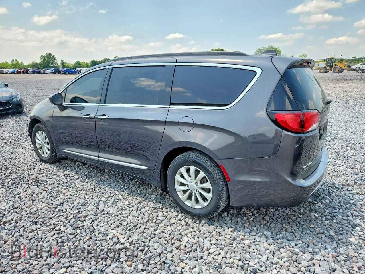 2017 CHRYSLER PACIFICA - VIN: 2C4RC1BG6HR771840 - Фото 2