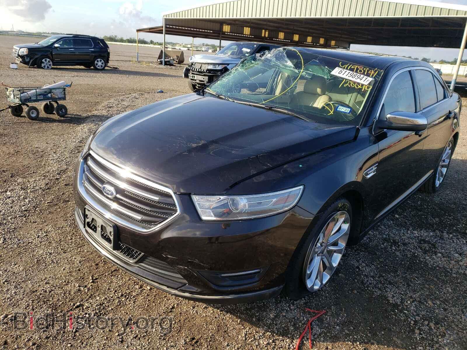 2013 FORD TAURUS - VIN: 1FAHP2F80DG128040 - Photo 2