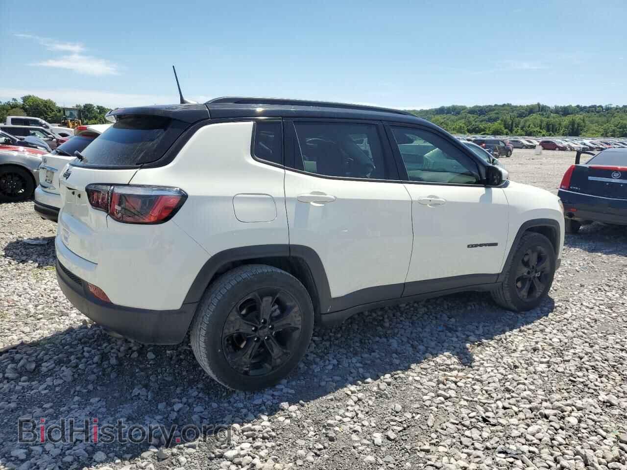 2019 JEEP COMPASS - VIN: 3C4NJCBB2KT692920 - Фото 3