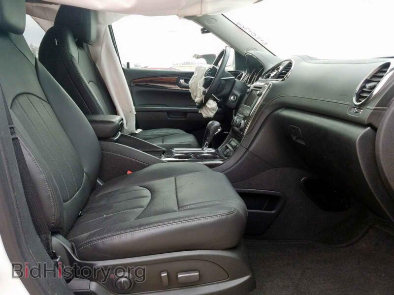 2017 Buick ENCLAVE (VIN 5GAKRBKD4HJ332931) — photo 5 of 10