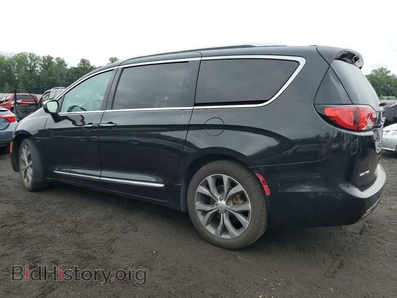 2017 CHRYSLER PACIFICA - VIN: 2C4RC1GG4HR796146 - Photo 2