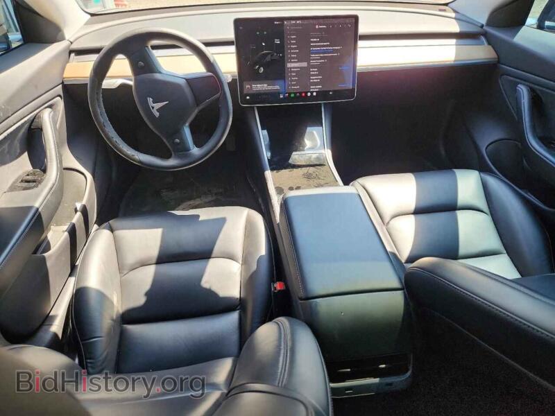 2019 Tesla MODEL 3 (VIN 5YJ3E1EA8KF446570) — фото 8 из 12