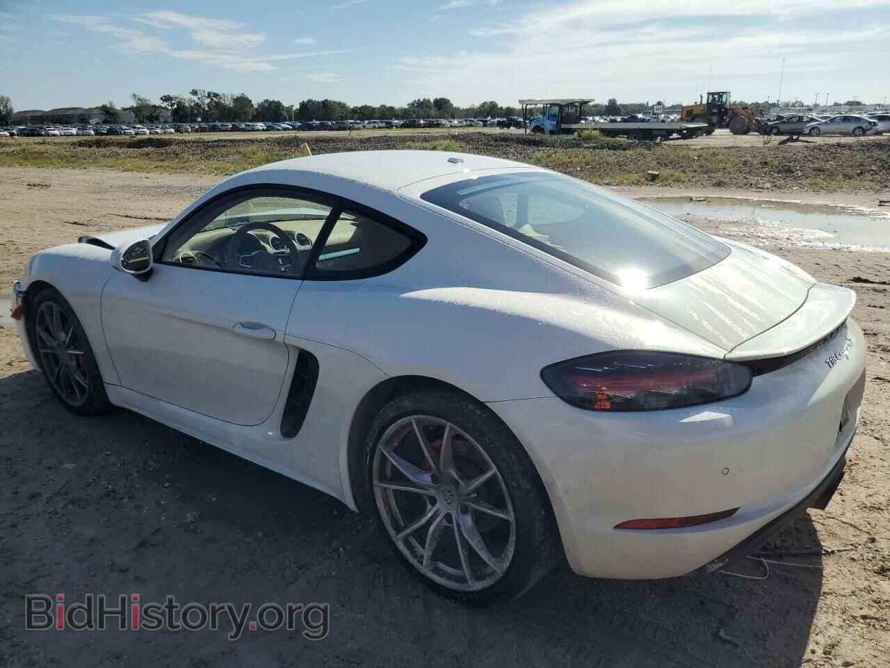 2017 PORSCHE CAYMAN - VIN: WP0AB2A86HS285771 - Фото 2