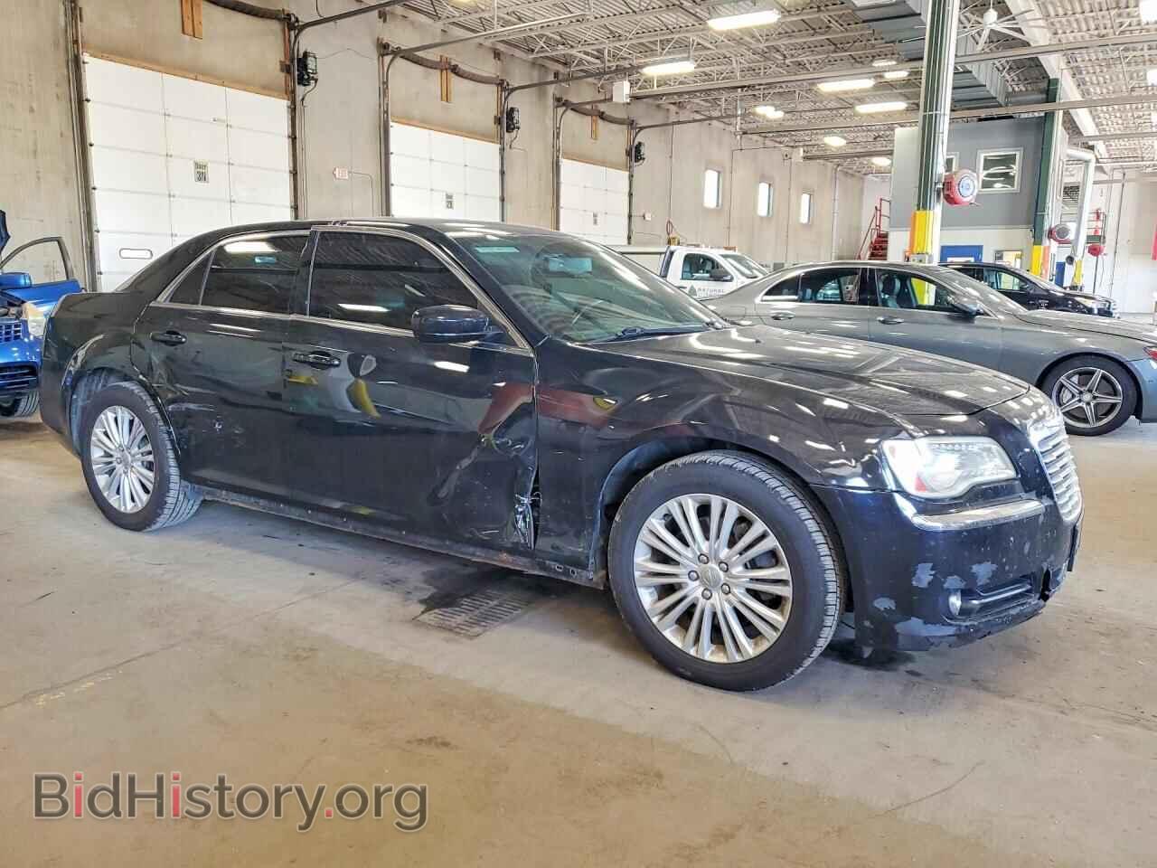 2014 CHRYSLER 300 - VIN: 2C3CCARG0EH323188 - Photo 4