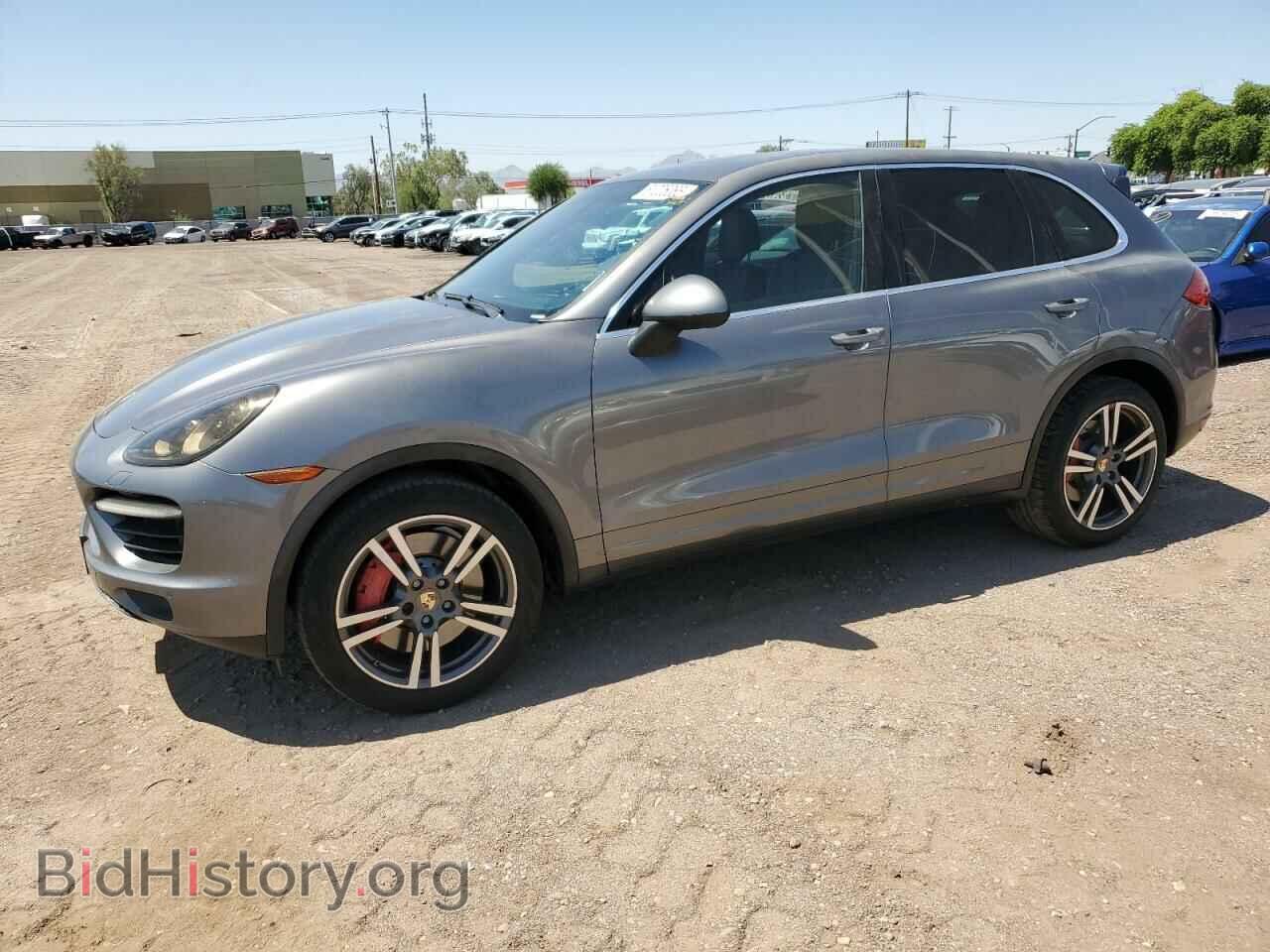 Photo WP1AC2A21BLA81940 - PORSCHE CAYENNE 2011