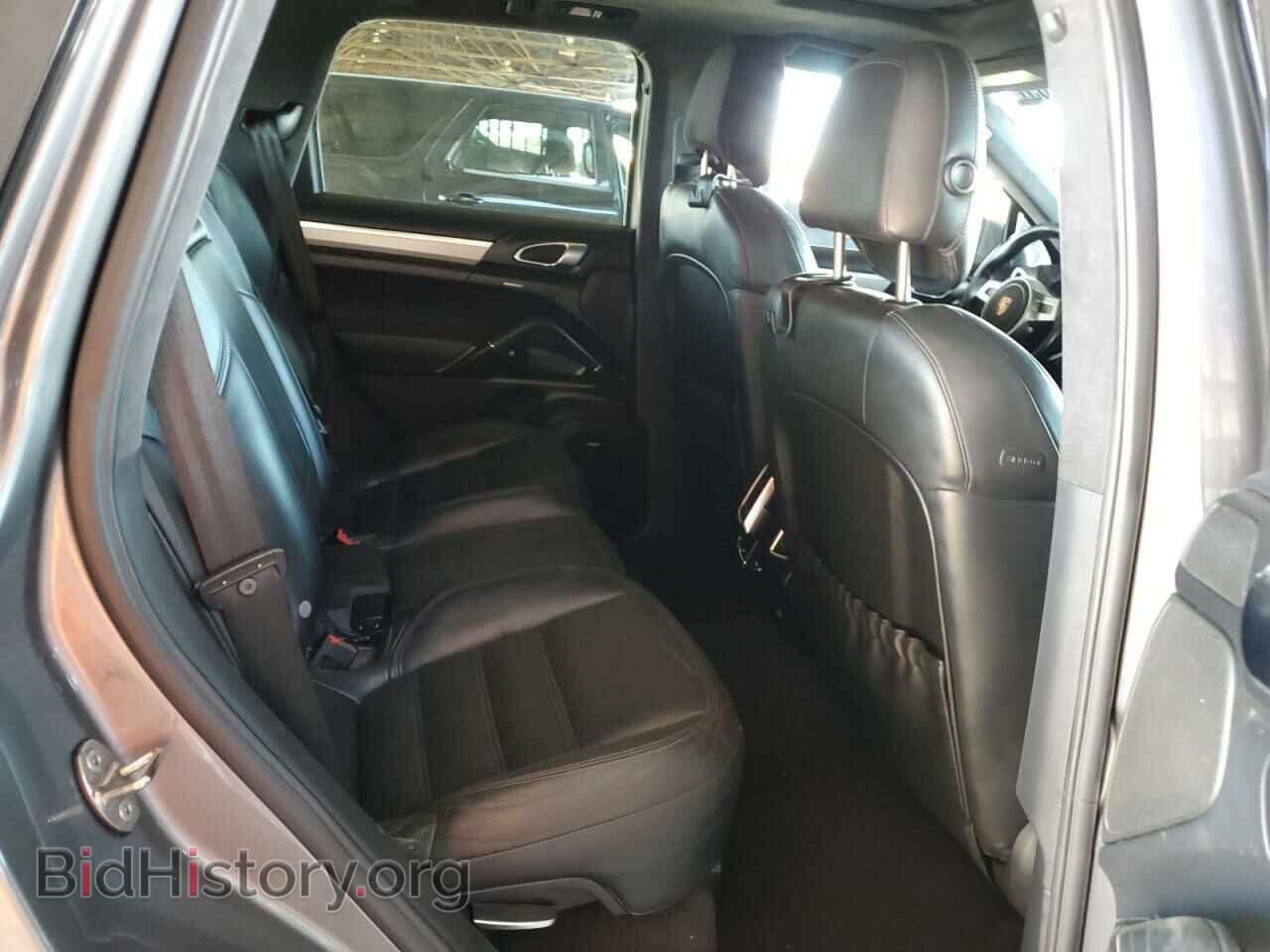 2011 PORSCHE CAYENNE - VIN: WP1AC2A21BLA81940 - Фото 11