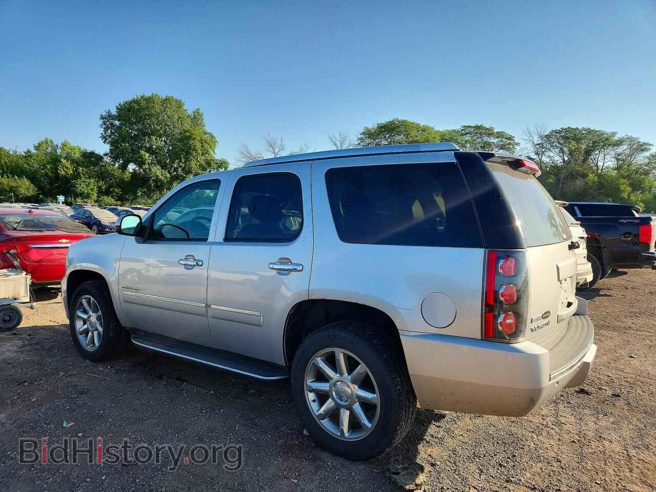 2011 GMC YUKON - VIN: 1GKS2EEF9BR290335 - Фото 2