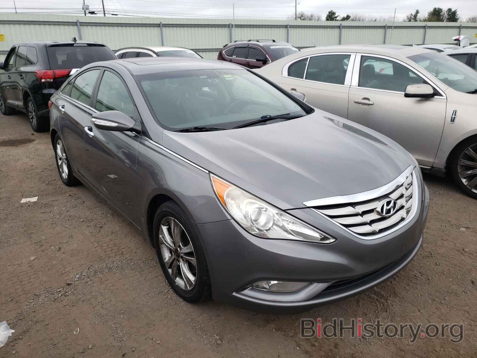 Photo 5NPEC4AC5BH302189 - HYUNDAI SONATA 2011