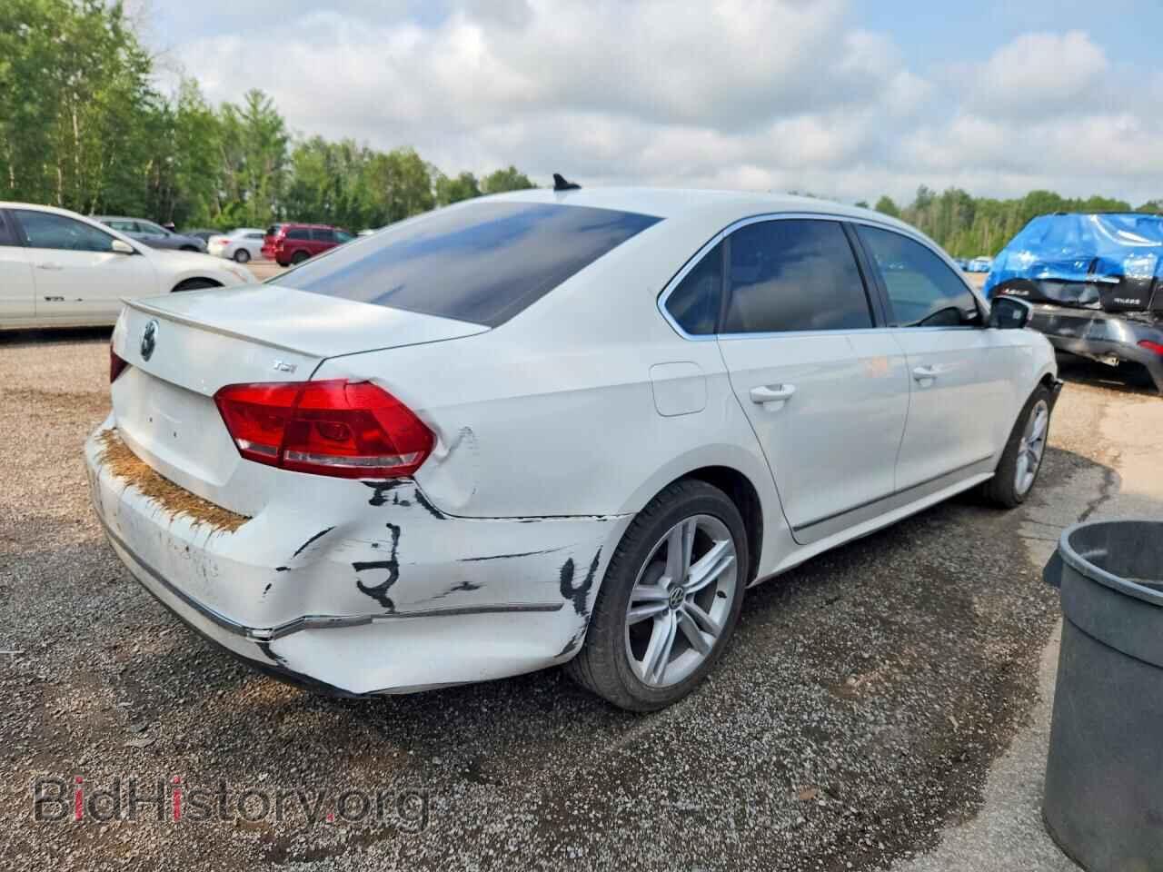 2014 VOLKSWAGEN PASSAT - VIN: 1VWCS7A31EC082011 - Photo 3