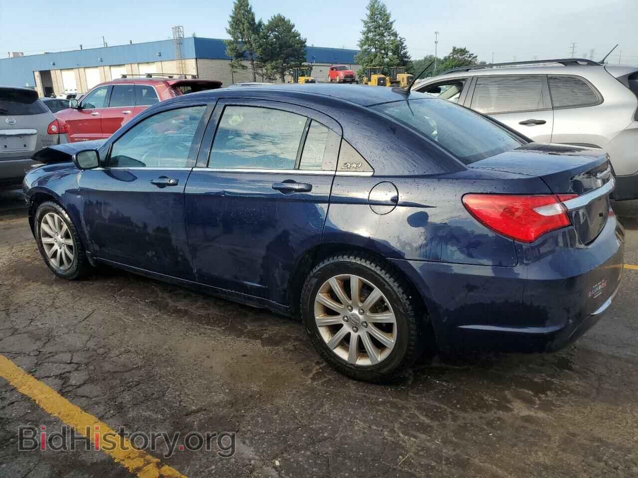 2013 CHRYSLER 200 - VIN: 1C3CCBBB4DN609653 - Фото 2
