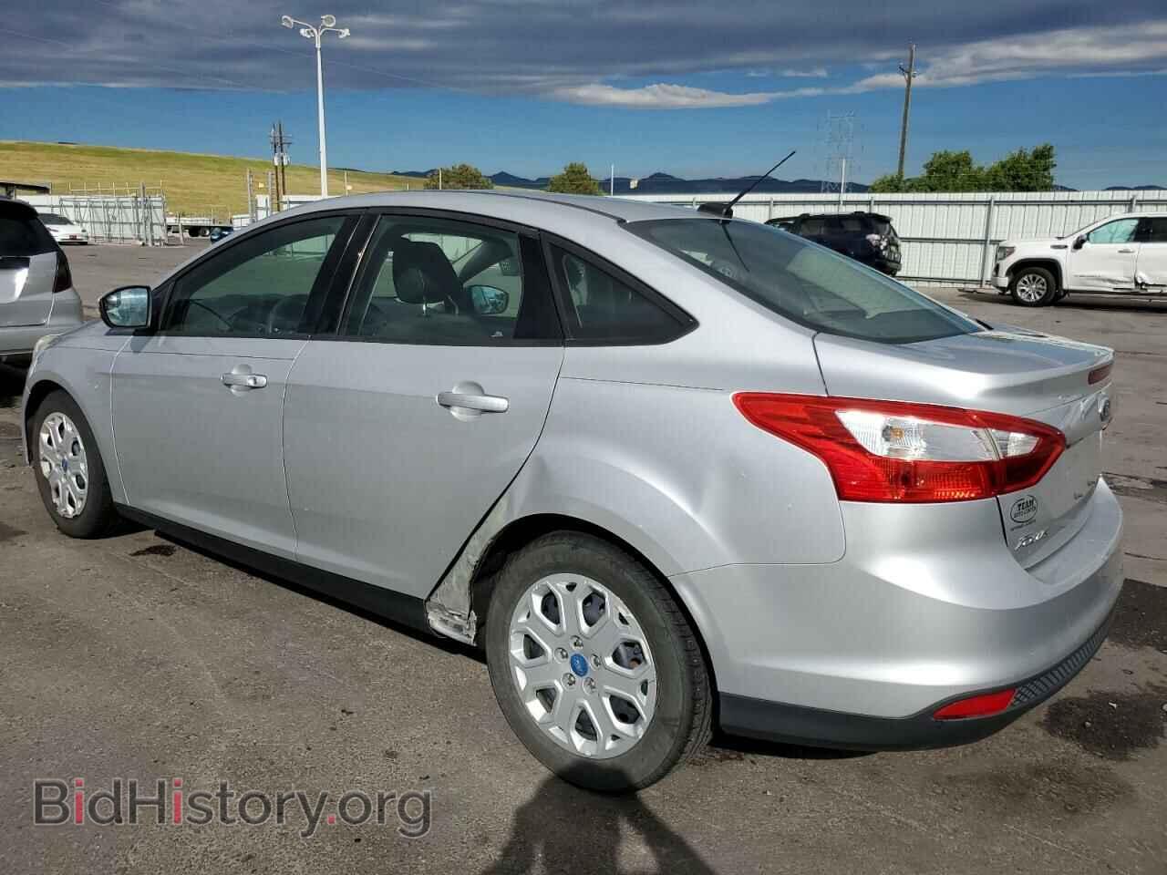 2012 FORD FOCUS - VIN: 1FAHP3F27CL337010 - Photo 2