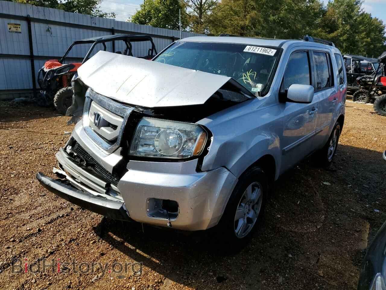2011 HONDA PILOT - VIN: 5FNYF4H62BB070704 - Фото 2
