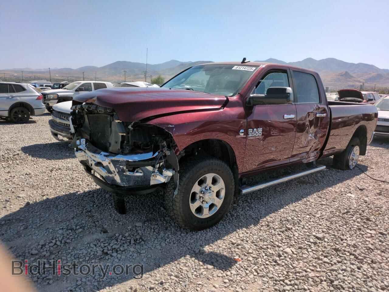 Photo 3C63R3HL1HG609874 - RAM All Models 2017