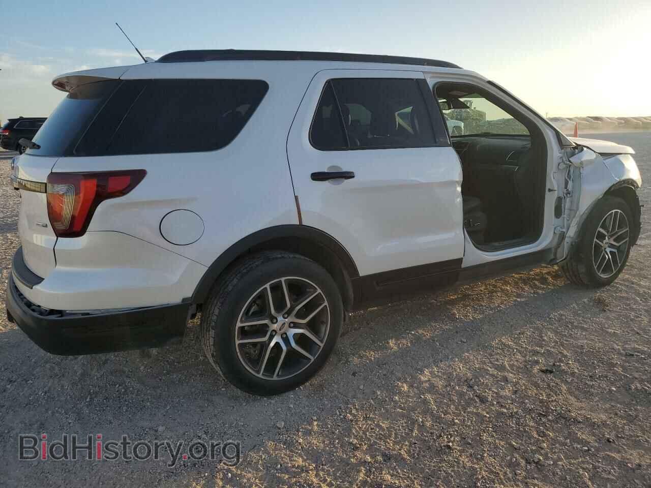 2018 FORD EXPLORER - VIN: 1FM5K8GT3JGB65396 - Фото 3