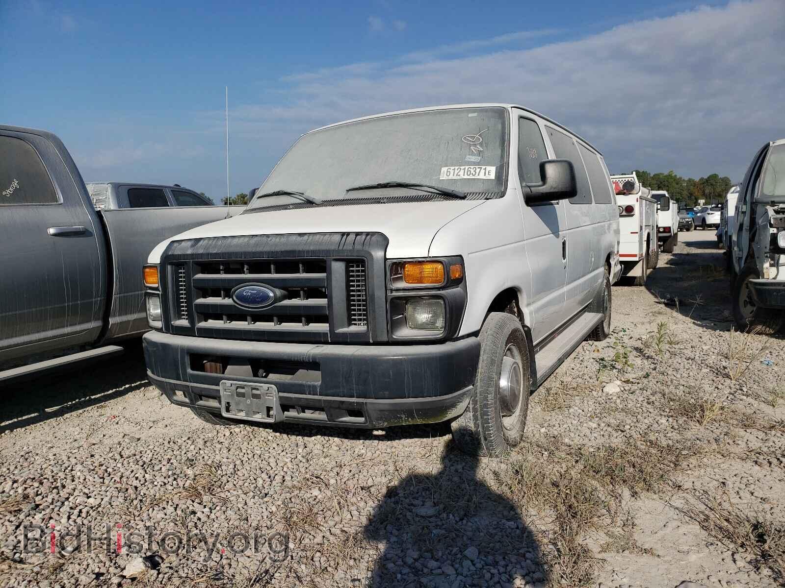 2008 FORD ECONOLINE - VIN: 1FBSS31L28DB31176 - Photo 2
