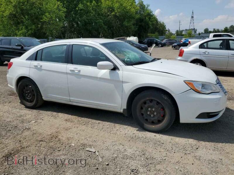 2012 Chrysler 200 (VIN 1C3CCBAB0CN297203) — photo 4 of 13