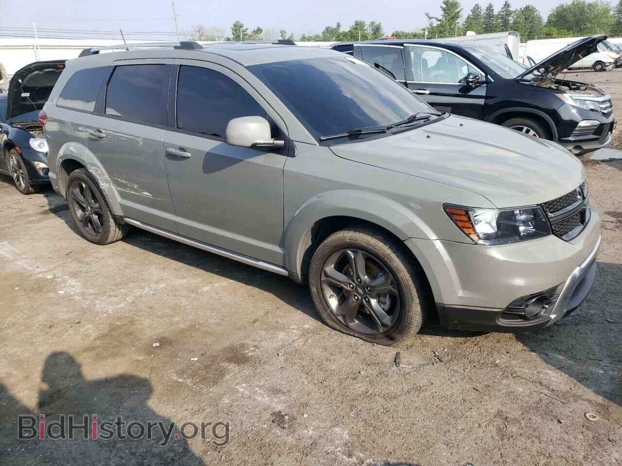 2020 DODGE JOURNEY - VIN: 3C4PDCGB2LT268857 - Фото 4