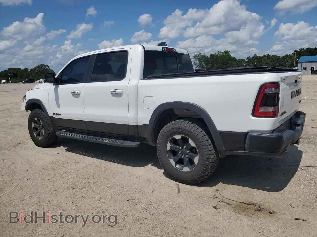 2020 RAM 1500 - VIN: 1C6SRFLT8LN283284 - Фото 2