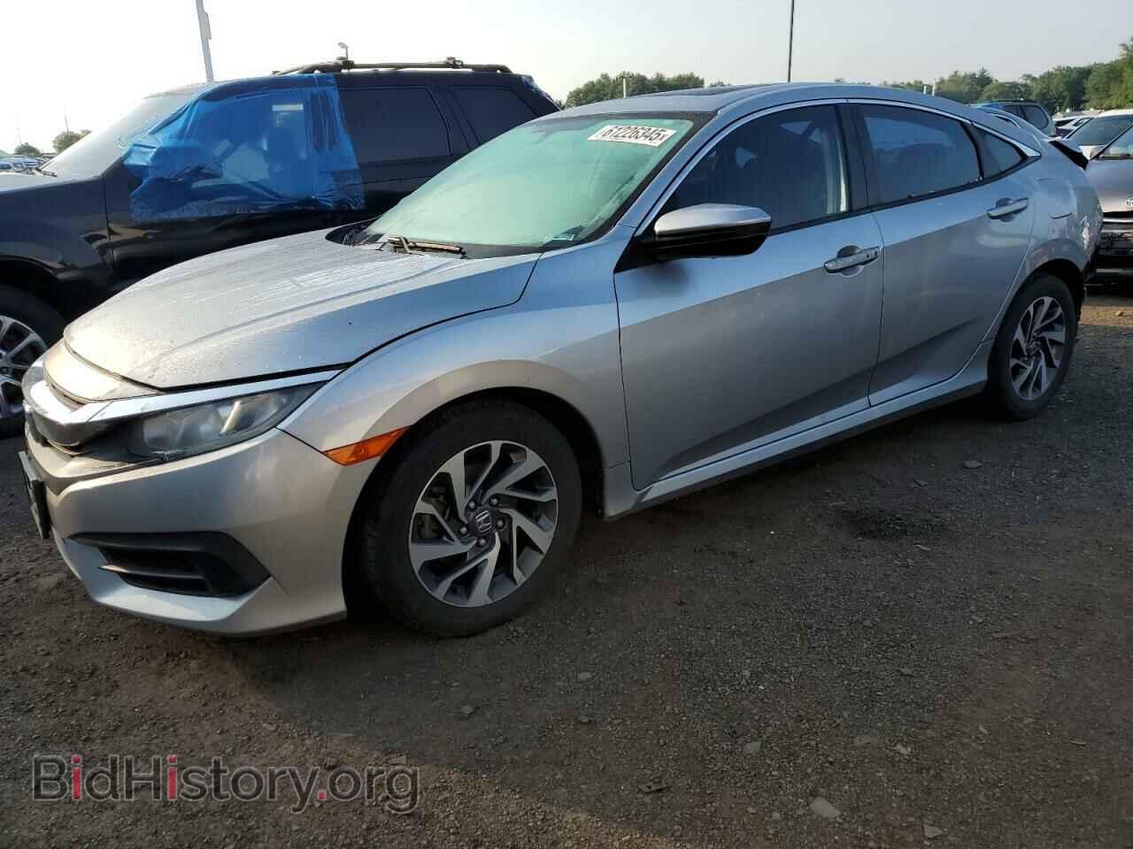 Photo 19XFC2F76HE217203 - HONDA CIVIC 2017