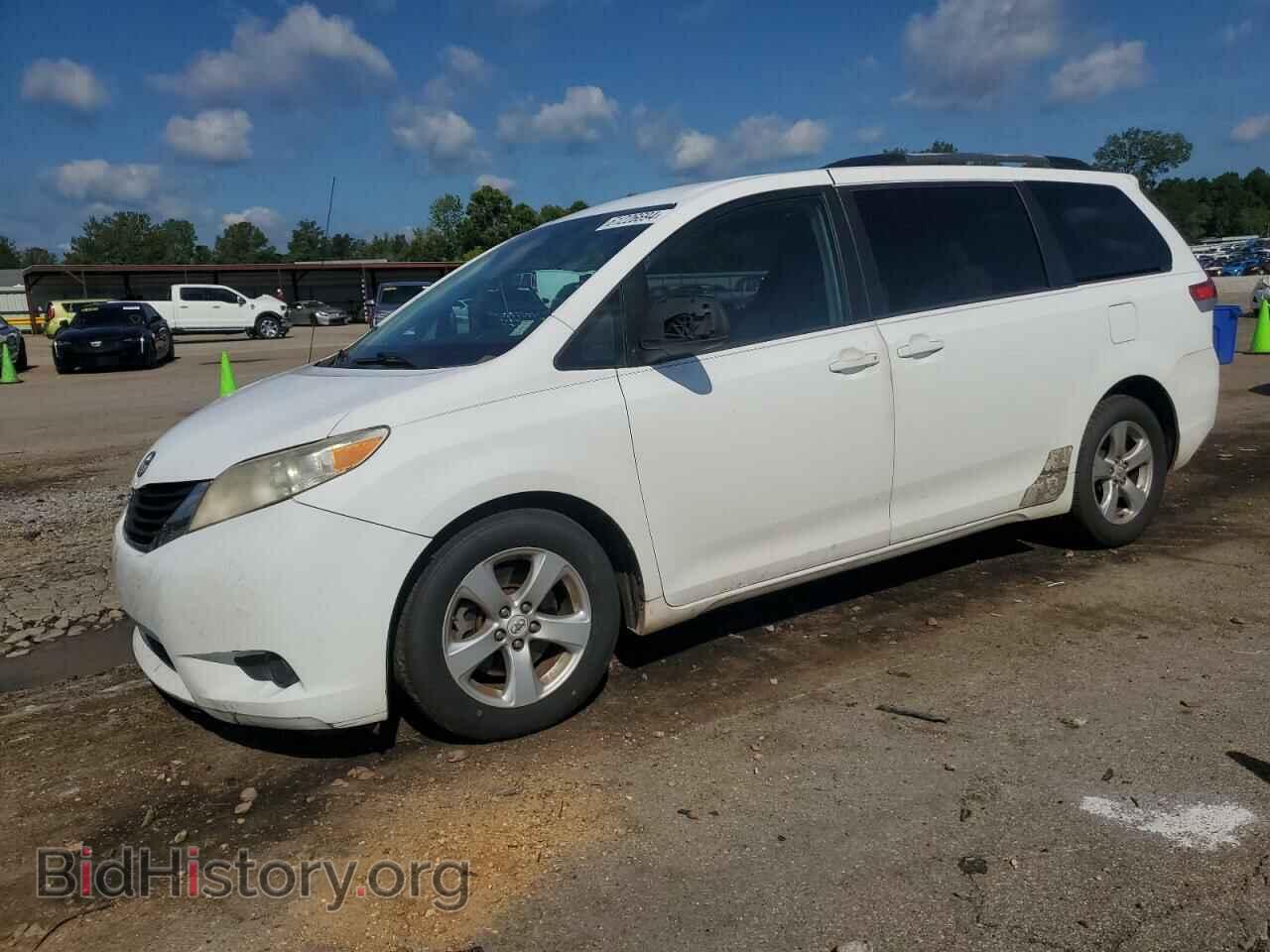 Фотография 5TDKK3DC2BS070818 - TOYOTA All Models 2011