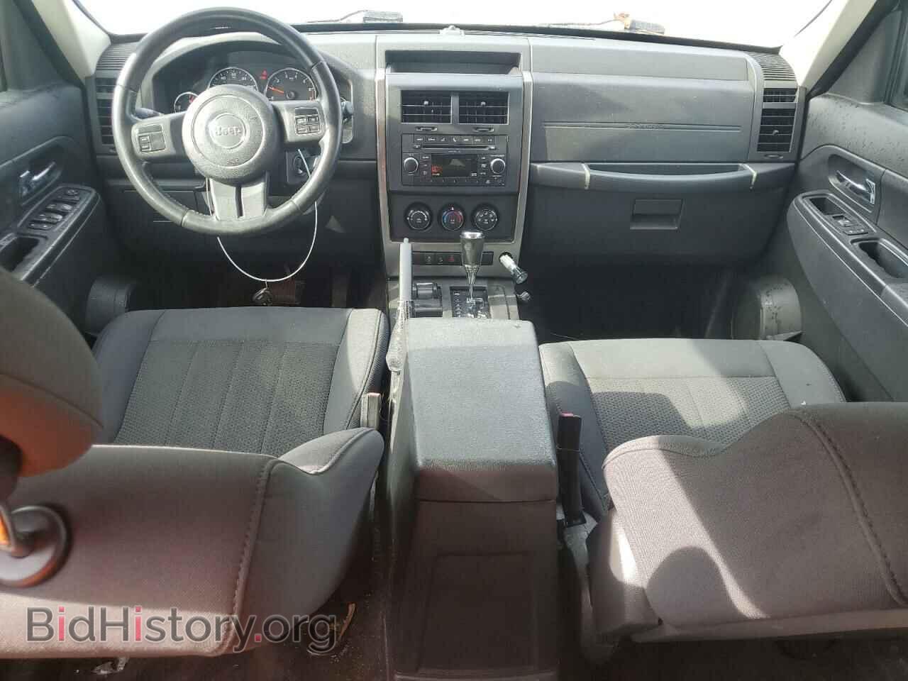 2011 JEEP LIBERTY - VIN: 1J4PN2GK2BW519189 - Фото 8