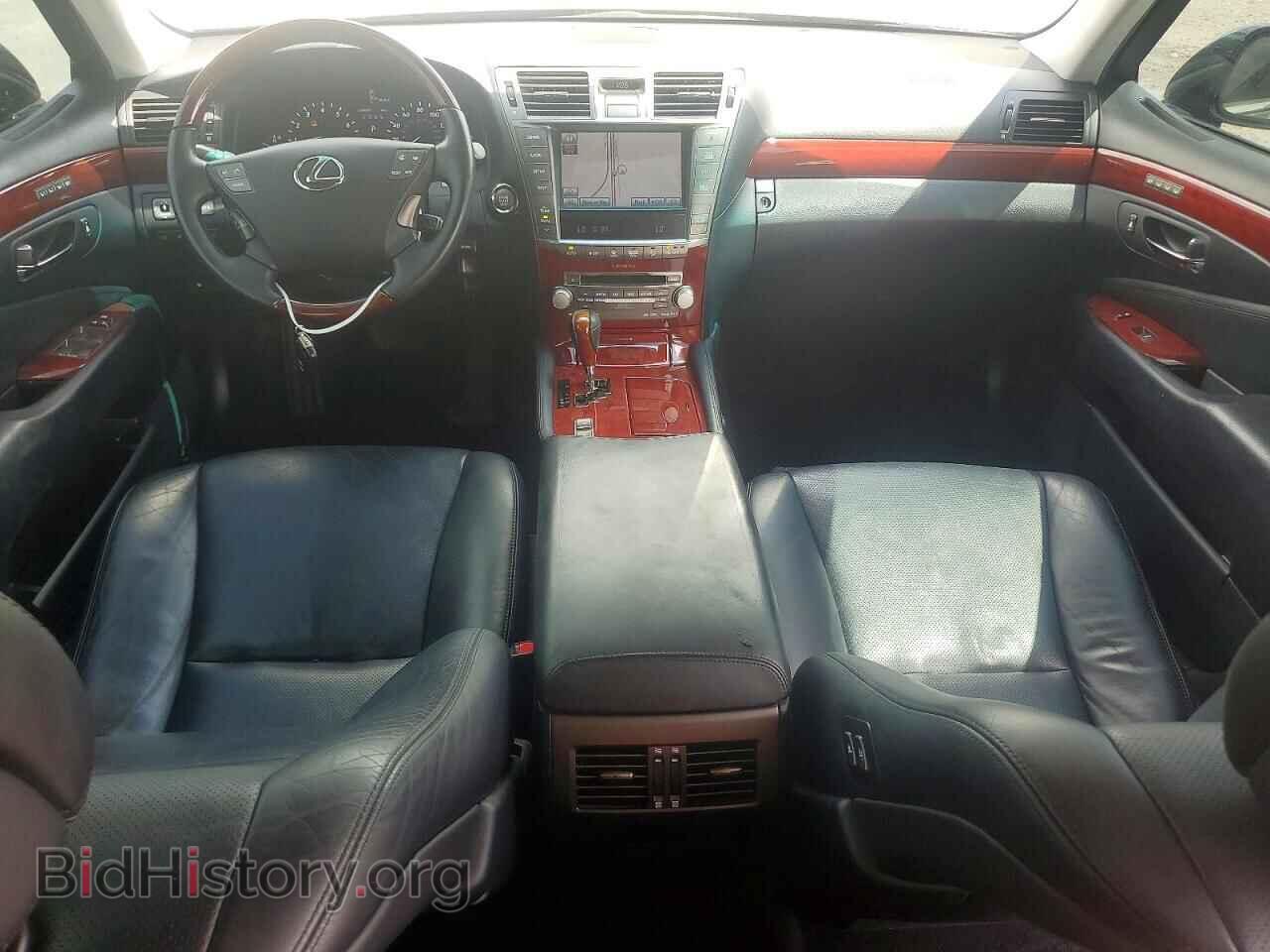 2011 LEXUS LS460 - VIN: JTHCL5EF3B5009889 - Photo 8