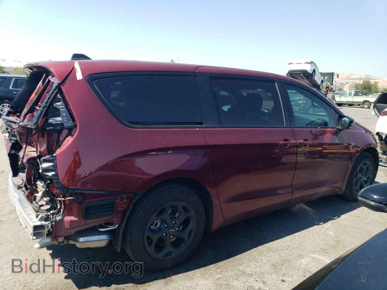 2023 CHRYSLER PACIFICA - VIN: 2C4RC1S75PR543178 - Фото 3