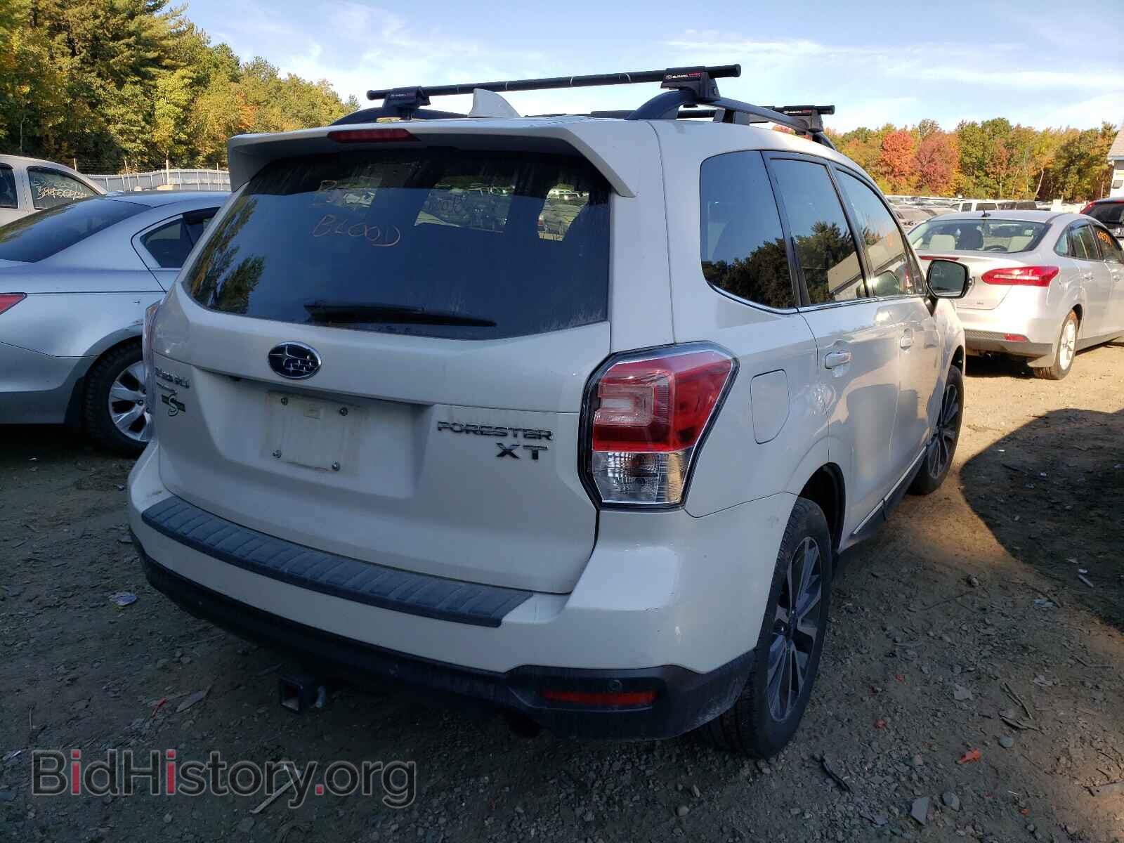 2017 SUBARU FORESTER - VIN: JF2SJGWC6HH421154 - Фото 4