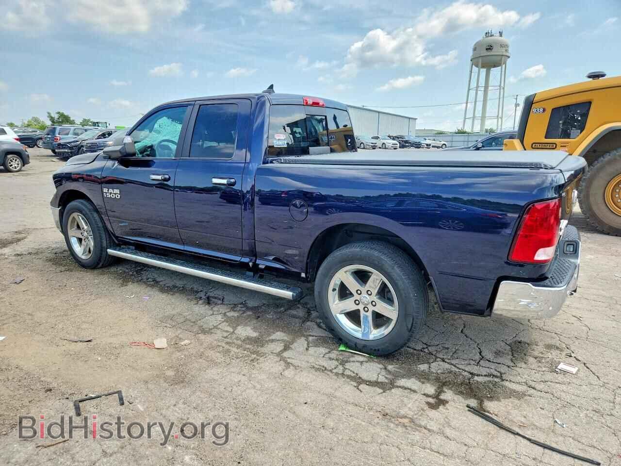 2018 RAM 1500 - VIN: 1C6RR6GG2JS205898 - Photo 2