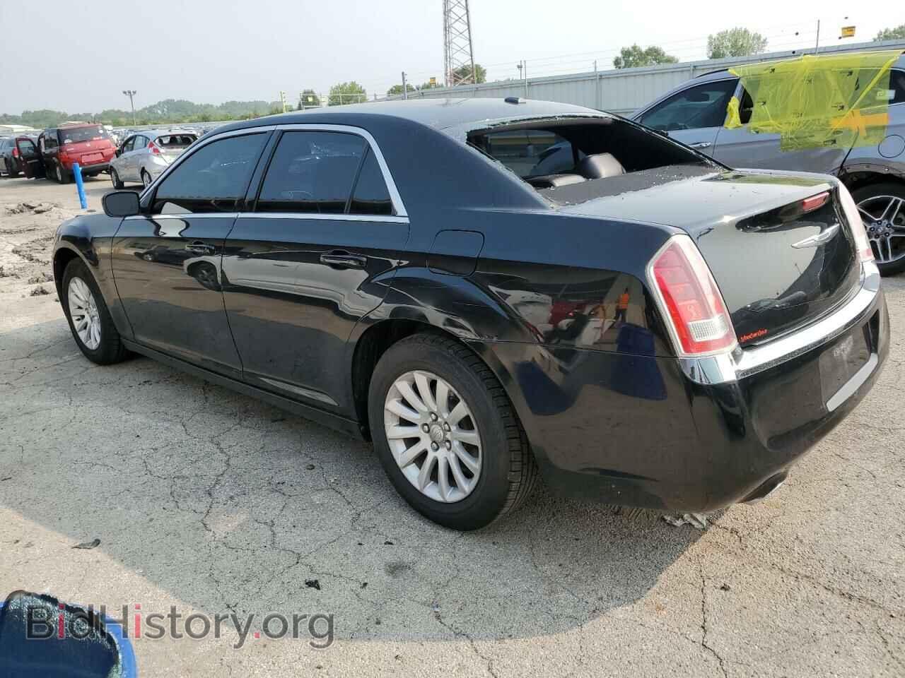 2014 CHRYSLER 300 - VIN: 2C3CCAAG9EH184271 - Фото 2