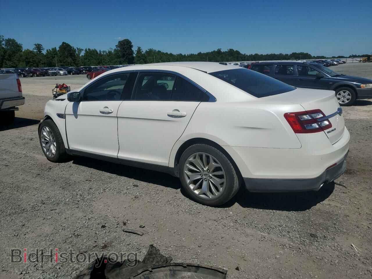2014 FORD TAURUS - VIN: 1FAHP2F88EG176709 - Фото 2