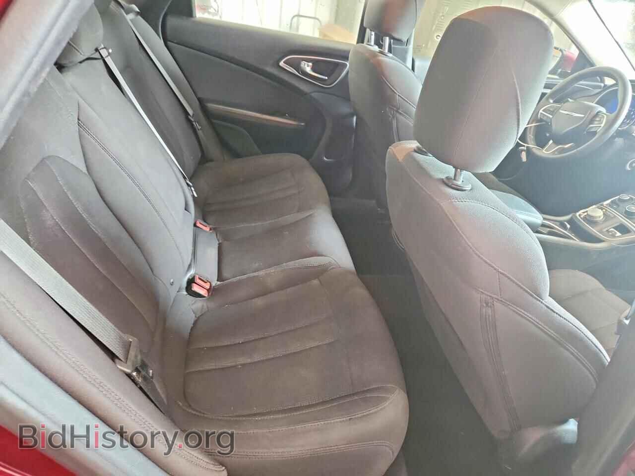 2015 CHRYSLER 200 - VIN: 1C3CCCAB1FN634892 - Фото 10