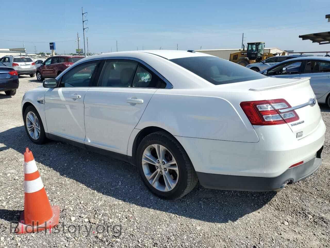 2014 FORD TAURUS - VIN: 1FAHP2E86EG123556 - Фото 2