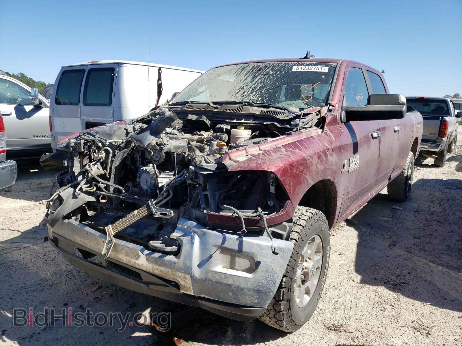 2018 RAM 3500 - VIN: 3C63R3HL4JG330991 - Photo 2