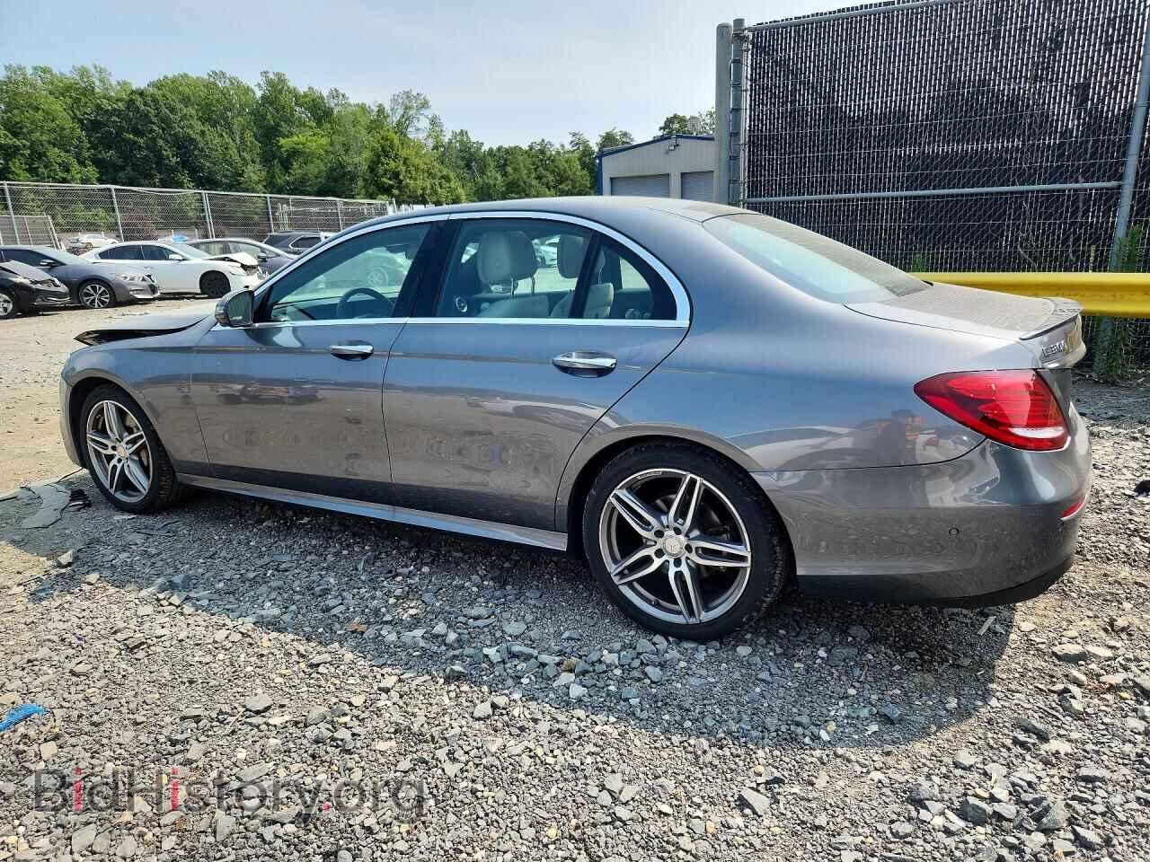 2017 MERCEDES-BENZ E-CLASS - VIN: WDDZF4KB4HA181918 - Фото 2