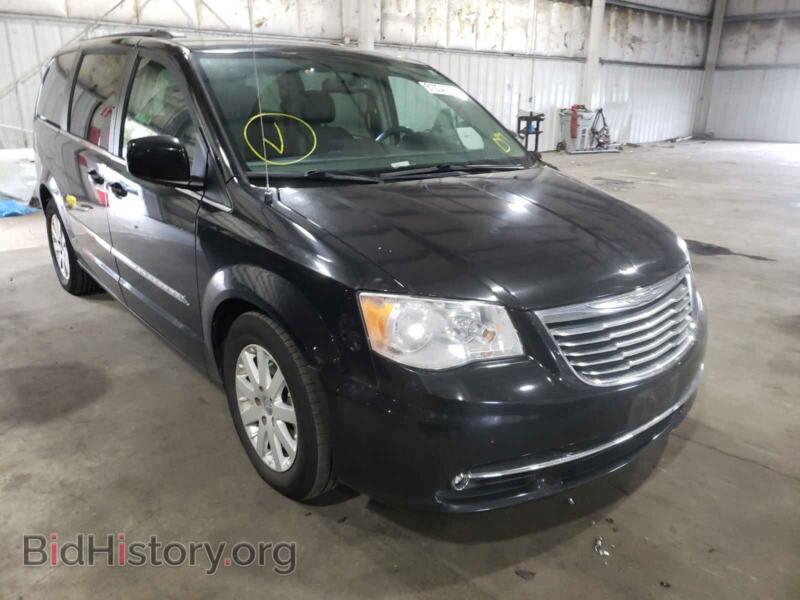 2016 Chrysler MINIVAN Town & COU (VIN 2C4RC1BG7GR298884) — photo 1 of 10, Copart, damage: front end