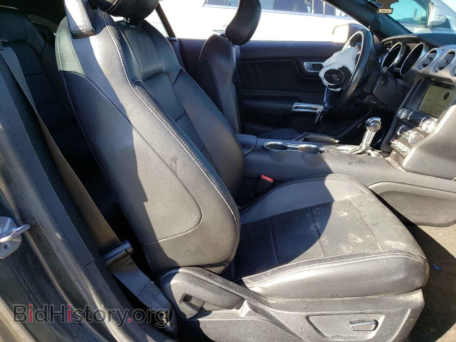 2018 FORD MUSTANG - VIN: 1FATP8UH7J5111663 - Фото 6