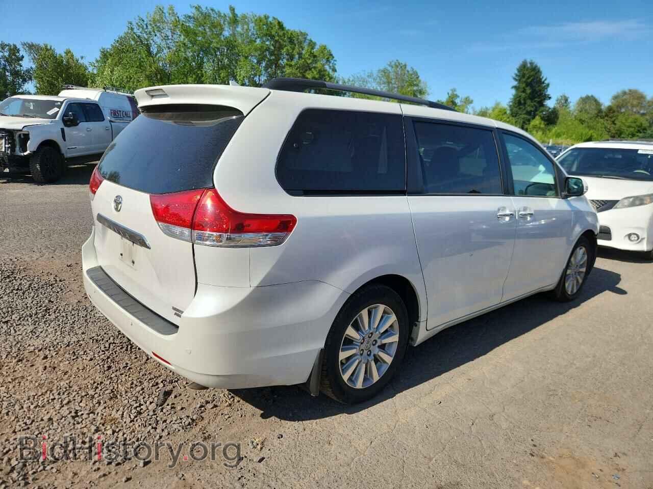 2014 TOYOTA All Models - VIN: 5TDDK3DC4ES073507 - Фото 3