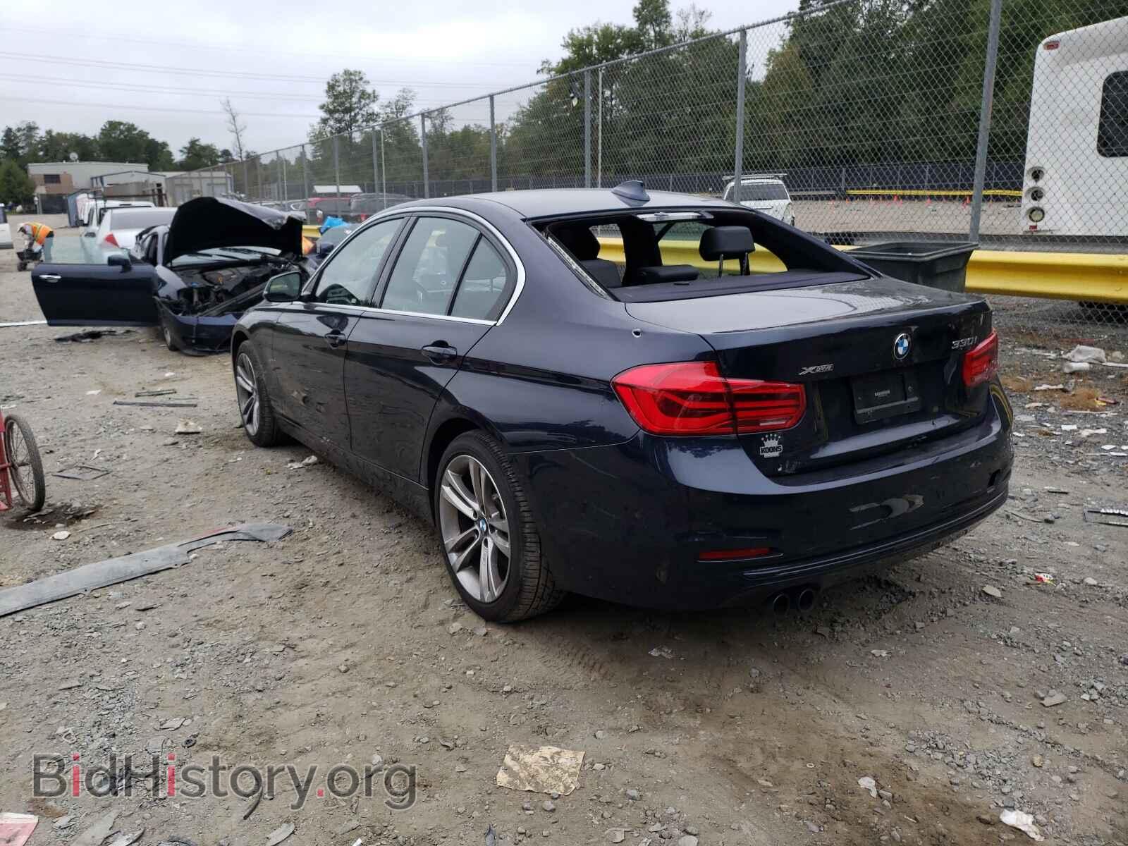 2017 BMW 3 SERIES - VIN: WBA8D9C38HA011882 - Фото 3