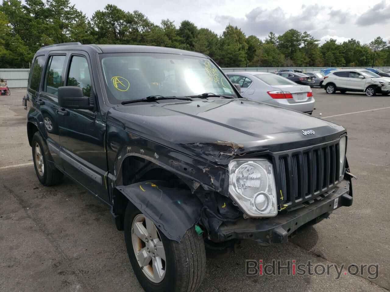 Фотография 1J4PN2GK3BW567834 - JEEP LIBERTY 2011