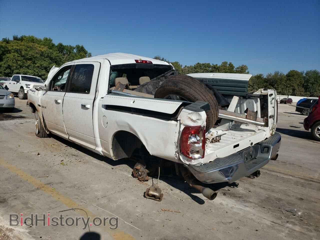 2010 DODGE RAM 1500 - VIN: 1D7RB1CT0AS181237 - Фото 3