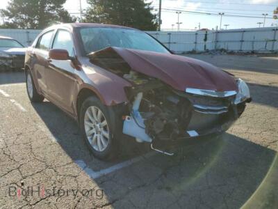 2013 Chrysler 200 200 Tourin, красный — VIN 1C3CCBBB7DN672519, Copart