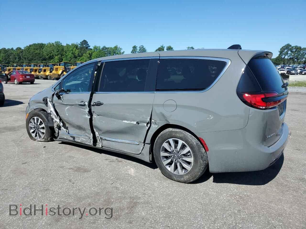 2023 CHRYSLER PACIFICA - VIN: 2C4RC1S78PR502995 - Фото 2