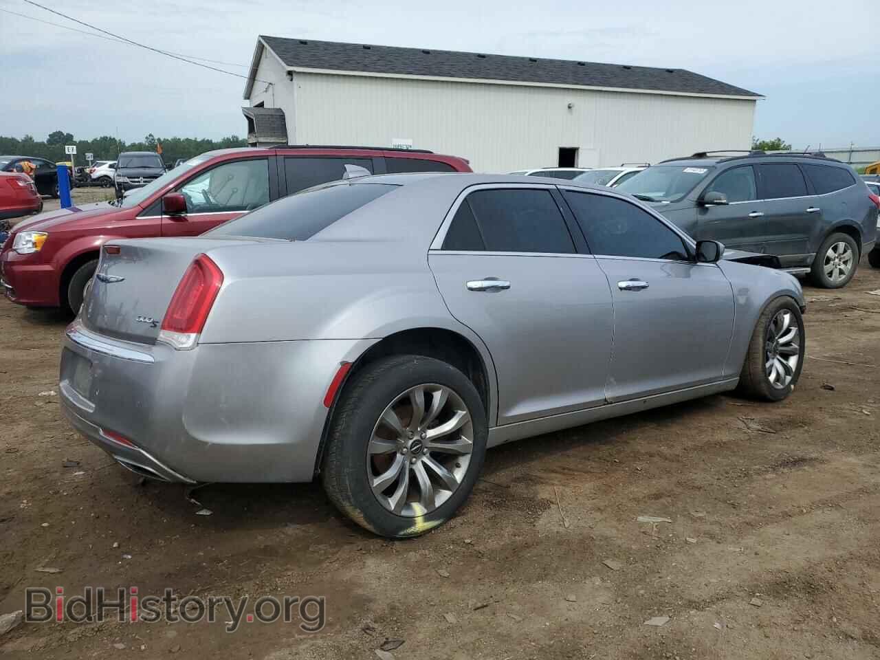 2015 CHRYSLER 300 - VIN: 2C3CCAGG7FH922870 - Фото 3