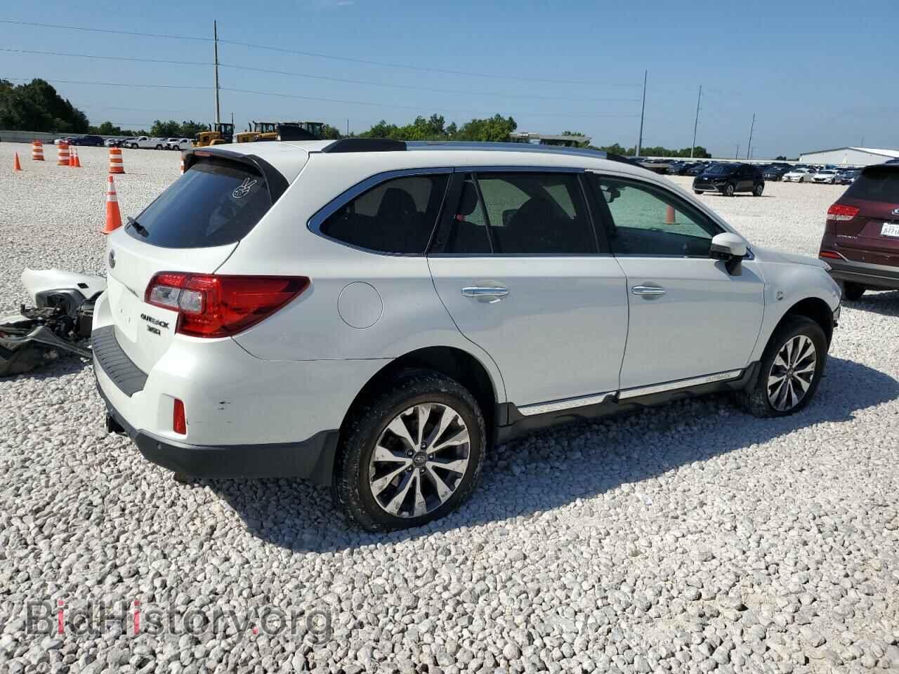 2017 SUBARU OUTBACK - VIN: 4S4BSETC6H3353631 - Фото 3