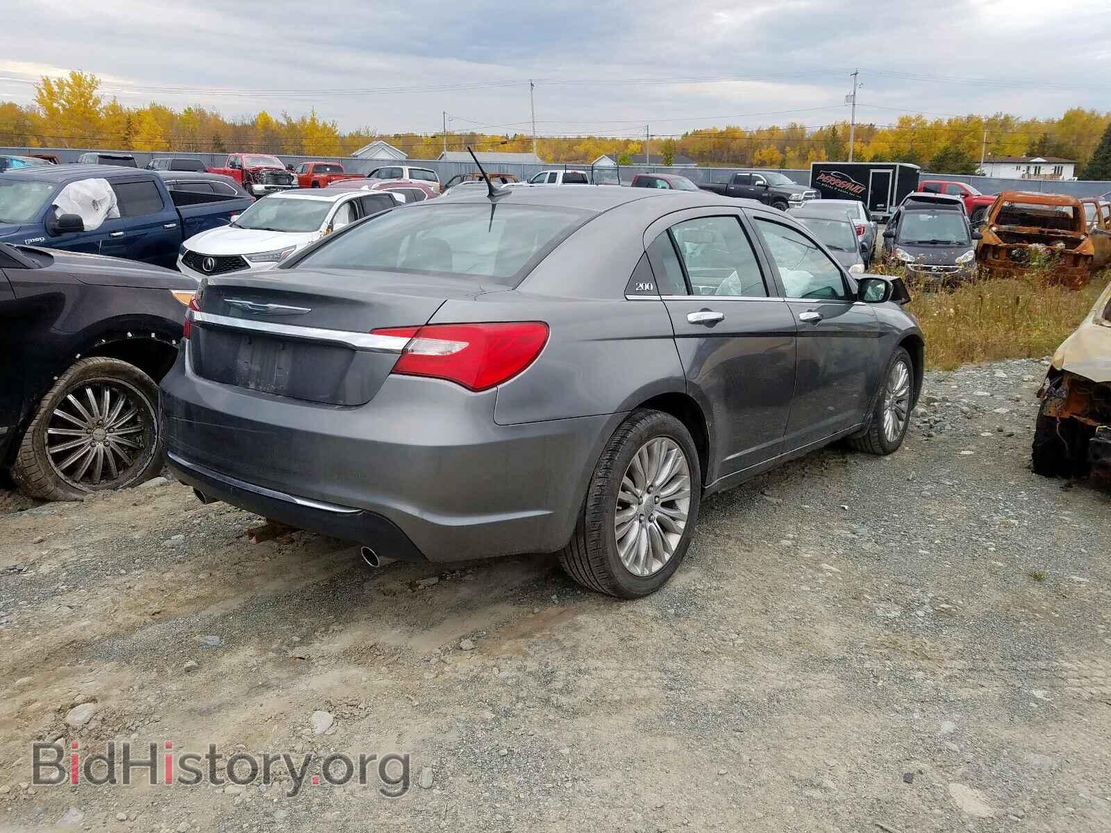 2013 CHRYSLER 200 - VIN: 1C3CCBCG2DN757908 - Photo 4