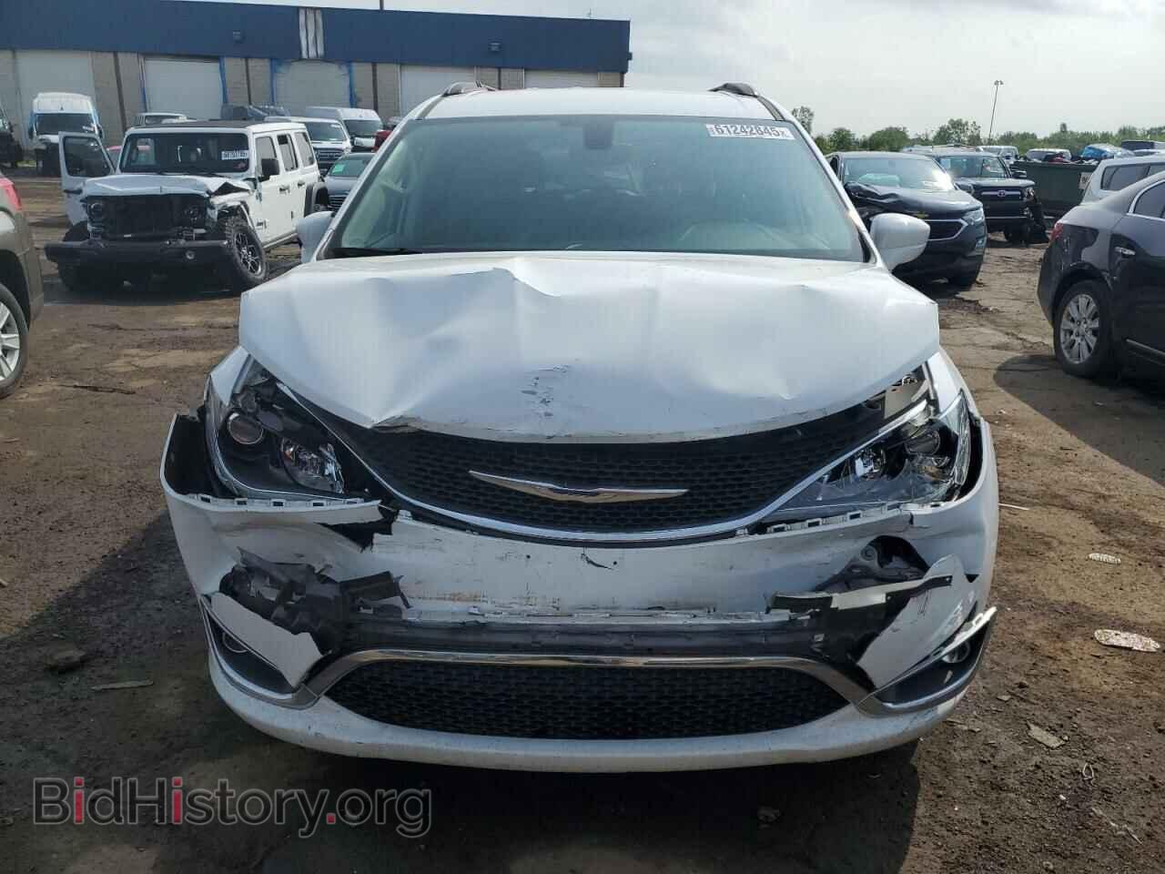 2017 CHRYSLER PACIFICA - VIN: 2C4RC1BG9HR823400 - Photo 5